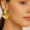 Kissmis Anti-Tarnish Hammered Wave Stud Earrings – Gold