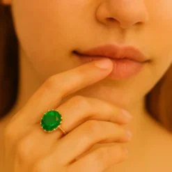 Kissmis Oval Cut Emerald Green Statement Ring – Gold-Tone